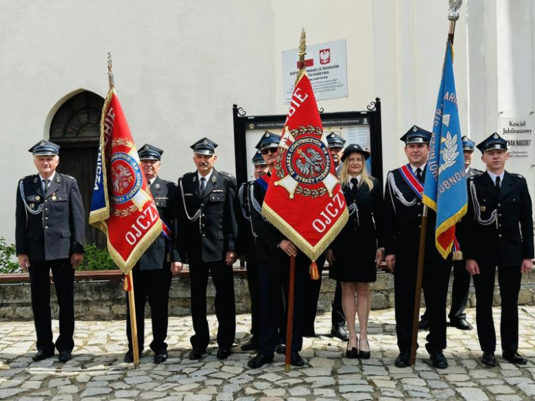 Obchody 234. rocznicy uchwalenia Konstytucji 3 Maja oraz święto strażaków [foto]