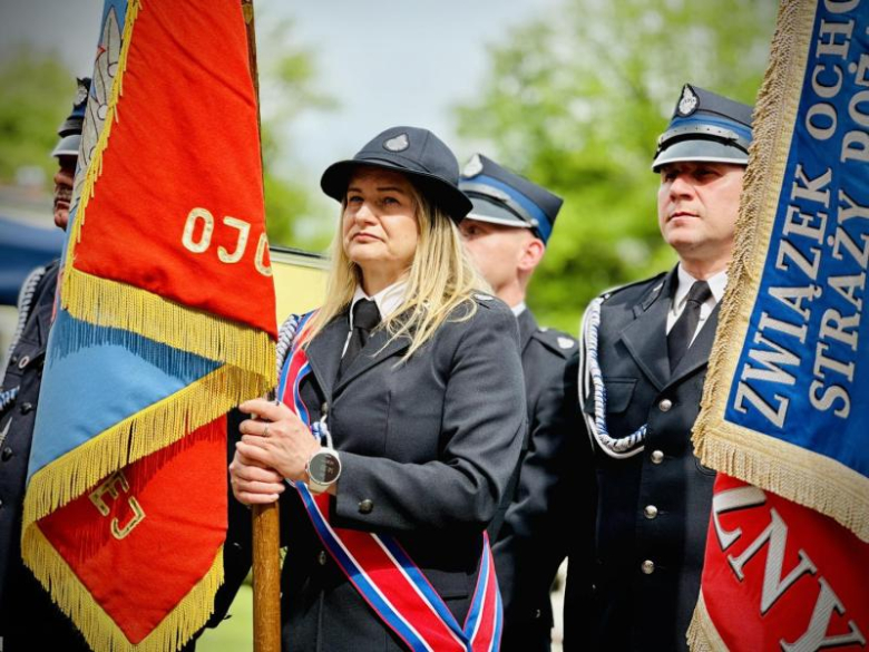 Obchody 234. rocznicy uchwalenia Konstytucji 3 Maja oraz święto strażaków [foto]