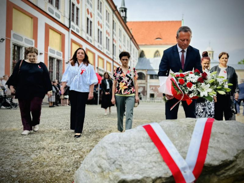 Obchody 234. rocznicy uchwalenia Konstytucji 3 Maja oraz święto strażaków [foto]