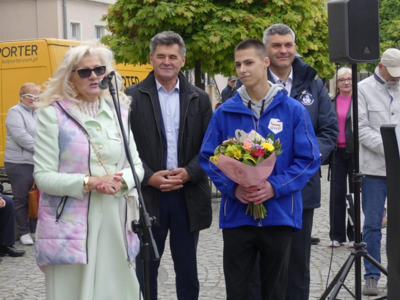Tam, gdzie dojrzałość spotyka radość – jubileusz Uniwersytetów Trzeciego Wieku