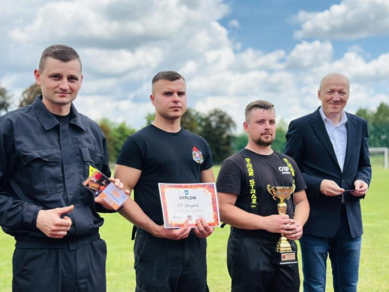 Zawody sportowo-pożarnicze w Ziębicach: OSP Ciepłowody tuż przed Głęboką