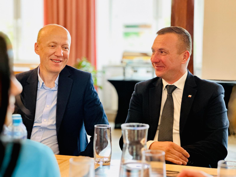 Młodzież z Ziębic wróciła z partnerskiego Brighton 