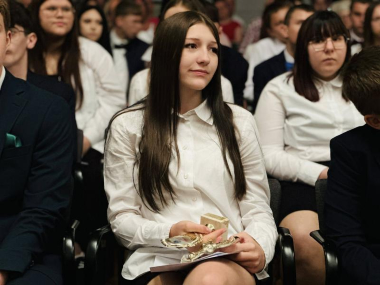 Uroczyste pożegnanie absolwentów Szkoły Podstawowej nr 4 w Ziębicach