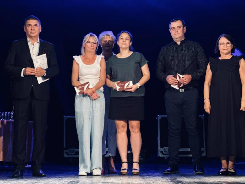 Zakończenie nauki w klasach ósmych szkoły podstawowej nr 2 w Ziębicach