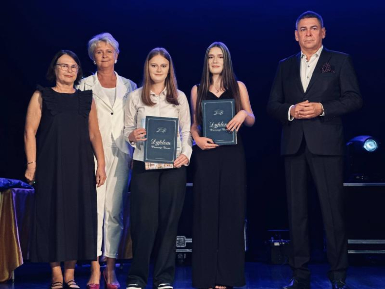 Zakończenie nauki w klasach ósmych szkoły podstawowej nr 2 w Ziębicach