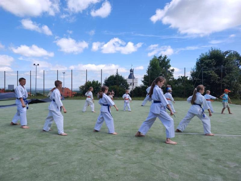 Ostatni trening przed wakacjami i zabawa w pianie z Satori Klub Karate Kyokushin