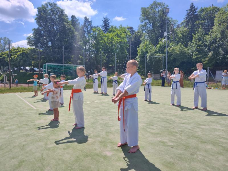 Ostatni trening przed wakacjami i zabawa w pianie z Satori Klub Karate Kyokushin