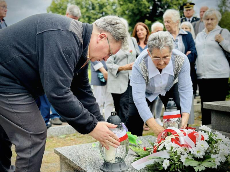 W Ziębicach pamiętają o uczestnikach Powstania Warszawskiego [foto]