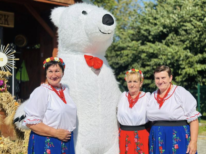 Dożynki w Starczówku – wspólne świętowanie plonów