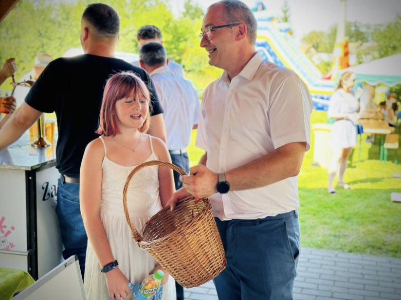 Dożynki w Starczówku – wspólne świętowanie plonów
