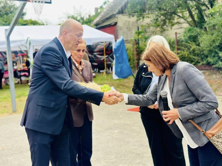 Dożynki w Służejowie i Niedźwiedniku