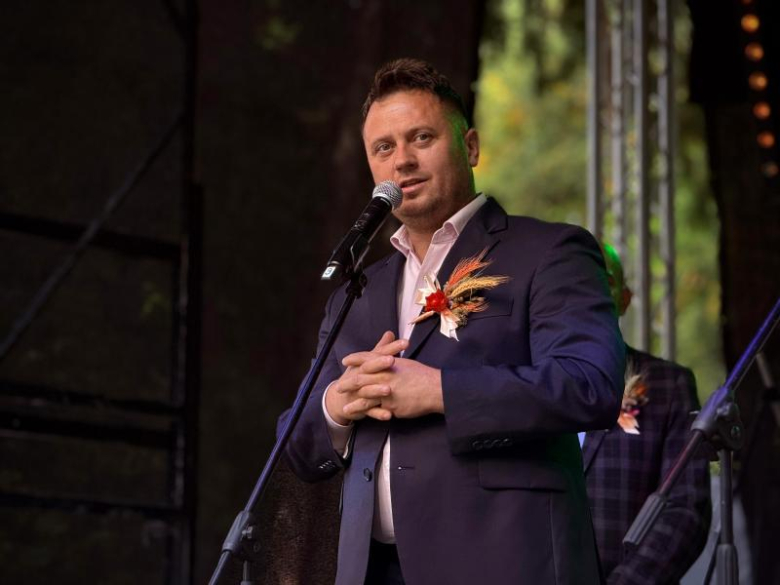 Rolnicy świętowali w Henrykowie. Znamy sołectwo z najładniejszym wieńcem i zasłużonych rolników