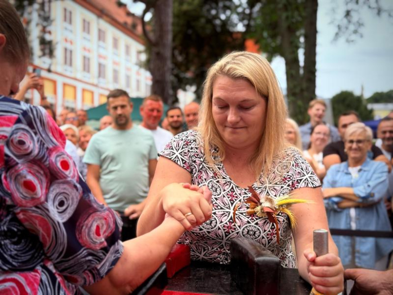Rolnicy świętowali w Henrykowie. Znamy sołectwo z najładniejszym wieńcem i zasłużonych rolników