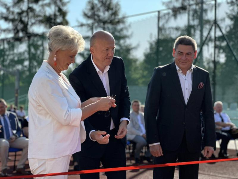 Gminne rozpoczęcie roku szkolnego w Szkole Podstawowej nr 2 w Ziębicach