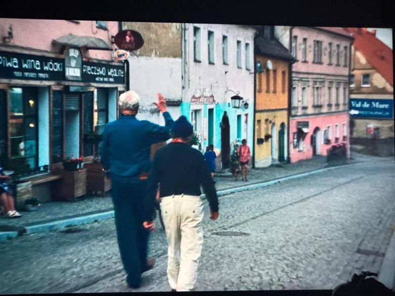 Film „Dziadku, wiejemy!” z lokalnymi akcentami Srebrnej Góry trafił na Netflixa