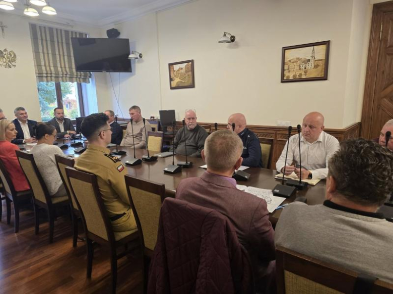 Posiedzenie Gminnego Zespołu Zarządzania Kryzysowego. Zbliża się coroczna akcja „Zima”