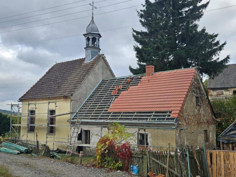 Ruszyły prace przy kościele w Mikołajowie