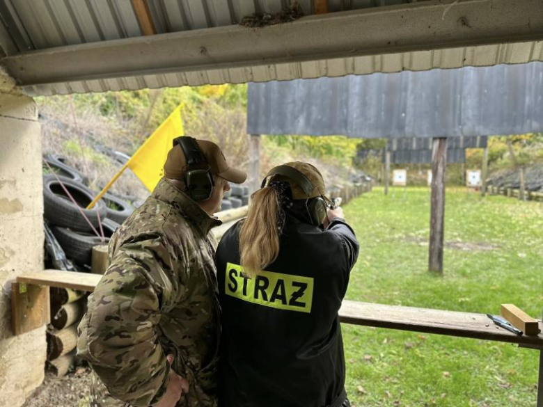 Strażacy-ochotnicy z powiatu ząbkowickiego rywalizowałli w zawodach strzeleckich. Znamy najlepszych