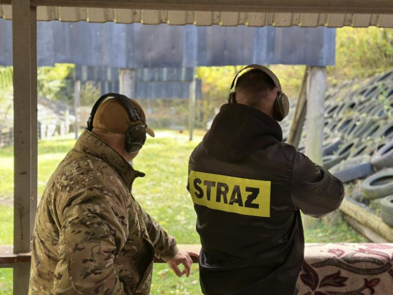 Strażacy-ochotnicy z powiatu ząbkowickiego rywalizowałli w zawodach strzeleckich. Znamy najlepszych