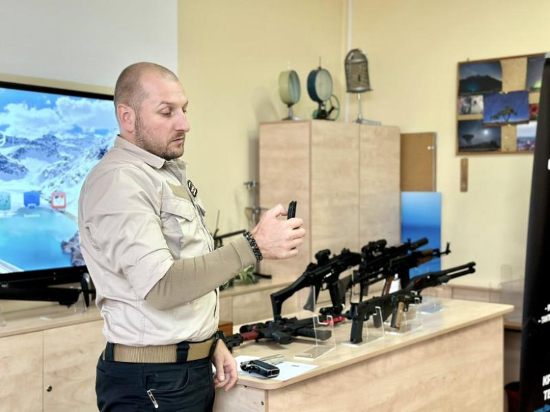Strażacy-ochotnicy z powiatu ząbkowickiego rywalizowałli w zawodach strzeleckich. Znamy najlepszych