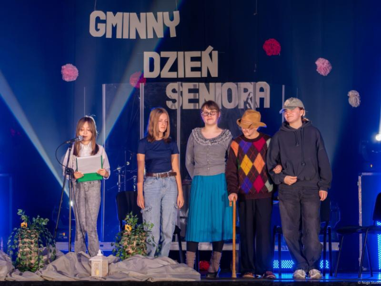 Gminny Dzień Seniora w Ciepłowodach – święto radości, muzyki i wspólnoty