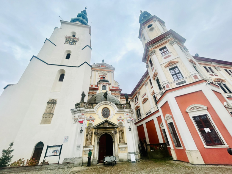 Opactwo Cysterskie w Henrykowie coraz bliżej wpisania na listę Pomników Historii