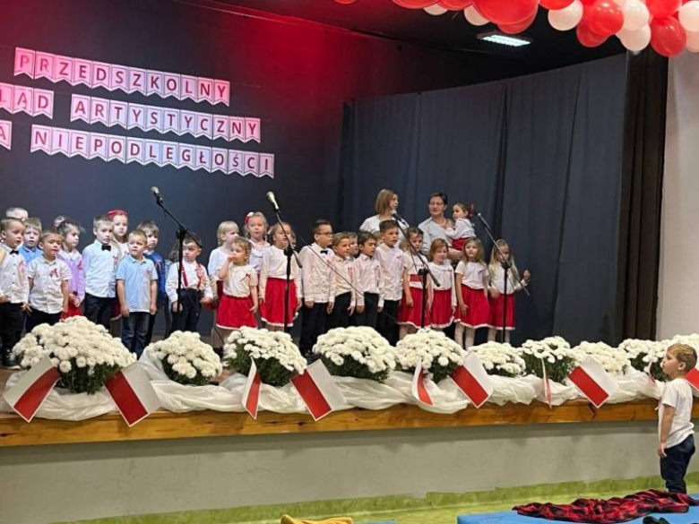 VIII Przedszkolny Przegląd Artystyczny z okazji Święta Niepodległości