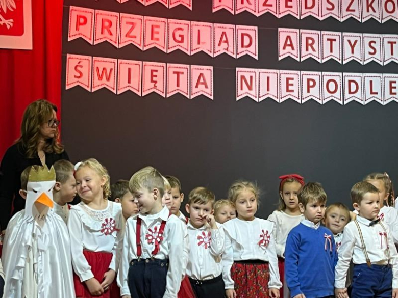 VIII Przedszkolny Przegląd Artystyczny z okazji Święta Niepodległości