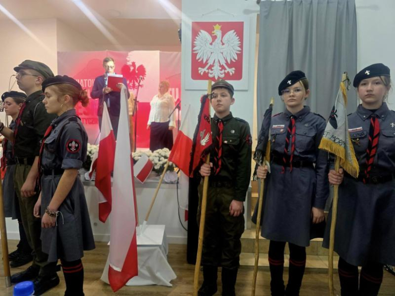 X Powiatowy Przegląd Pieśni Patriotycznych w Stoszowicach