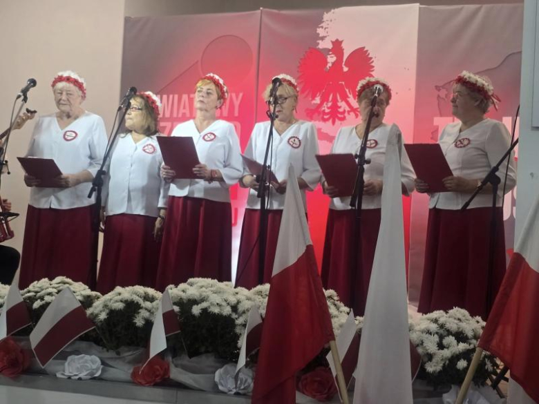 X Powiatowy Przegląd Pieśni Patriotycznych w Stoszowicach