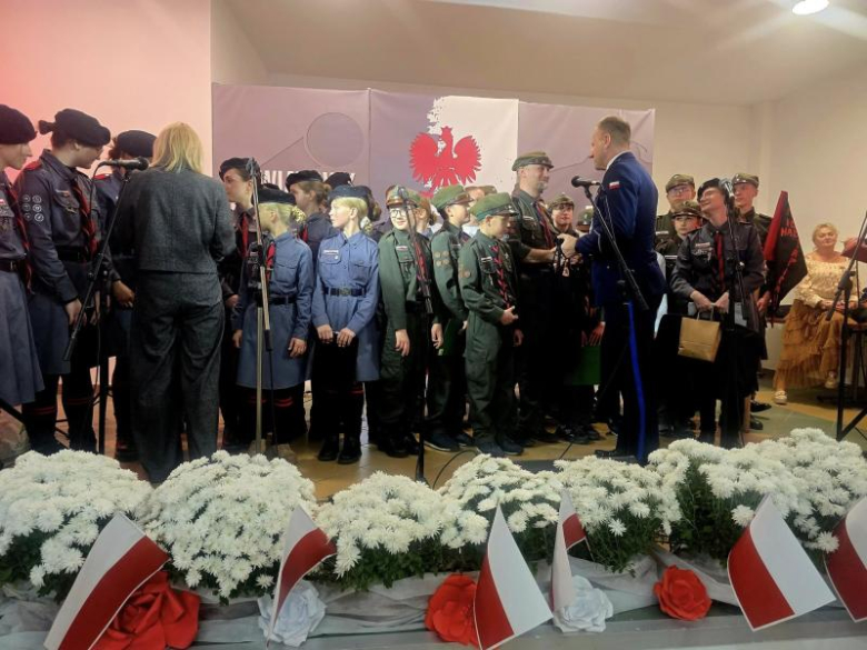 X Powiatowy Przegląd Pieśni Patriotycznych w Stoszowicach