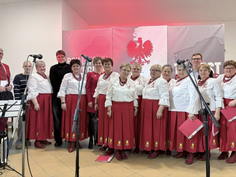 X Powiatowy Przegląd Pieśni Patriotycznych w Stoszowicach