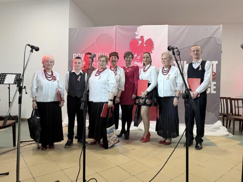 X Powiatowy Przegląd Pieśni Patriotycznych w Stoszowicach