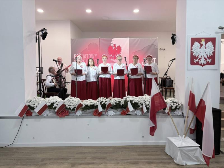 X Powiatowy Przegląd Pieśni Patriotycznych w Stoszowicach