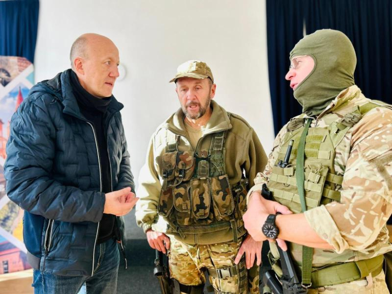 Jak zachować się w sytuacji ataku terrorystycznego? Szkolenie dla uczniów