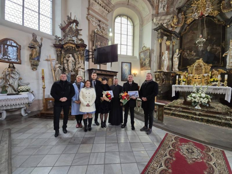 Nowe tabernakulum w kościele pw. św. Marcina w Byczeniu