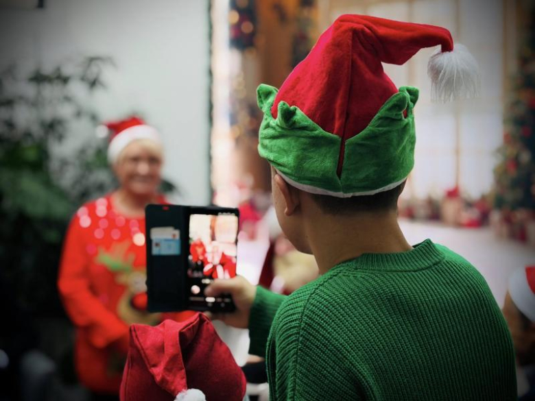 Święty Mikołaj odwiedził uczestników zajęć terapeutycznych Poradni Empiria w Ziębicach