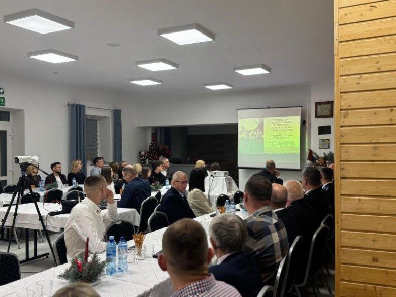 Było uroczyście i zgodnie. Sesja budżetowa w gminie Stoszowice