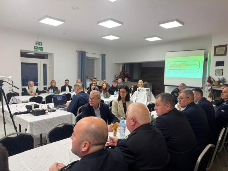 Było uroczyście i zgodnie. Sesja budżetowa w gminie Stoszowice