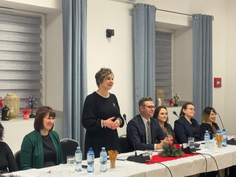 Było uroczyście i zgodnie. Sesja budżetowa w gminie Stoszowice