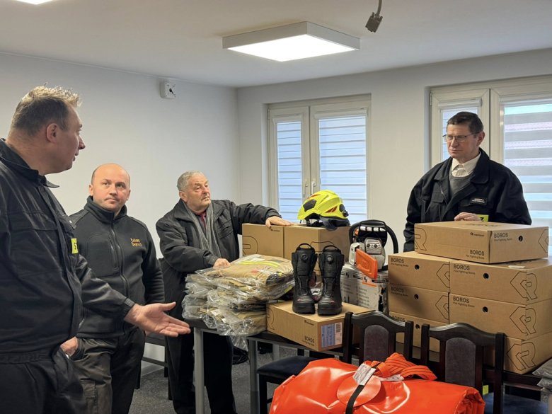 Wsparcie dla jednostek OSP po powodzi z września 2024 roku