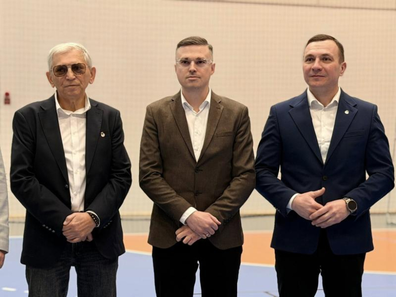 Sportowe emocje na rozpoczęcie roku. „Pozytywnie Zakręceni Cup” w Ziębicach
