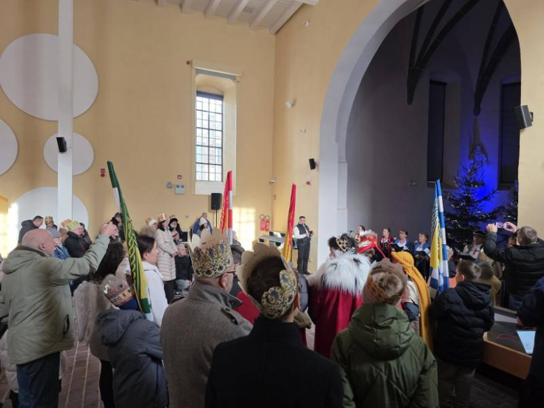 Orszak Trzech Króli i koncert kolęd w Złotym Stoku