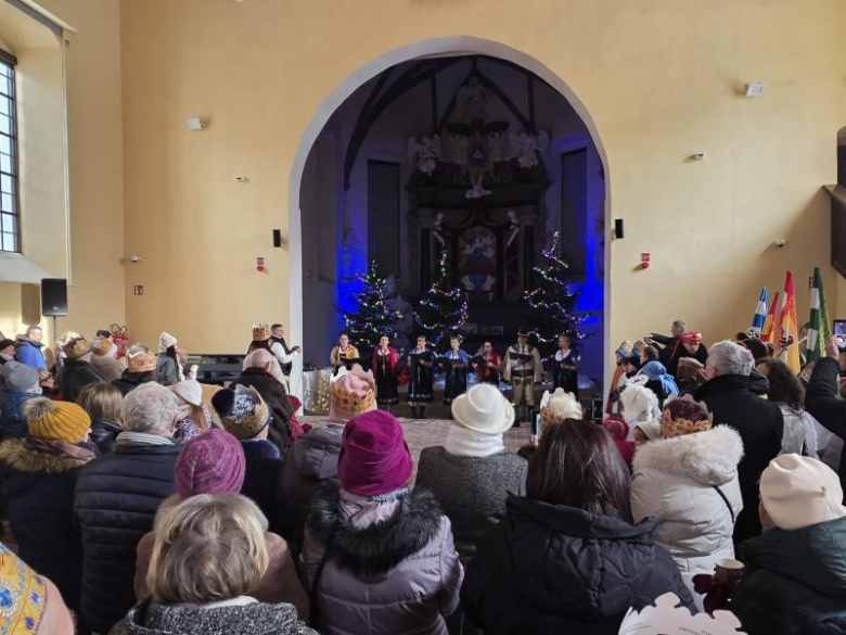 Orszak Trzech Króli i koncert kolęd w Złotym Stoku
