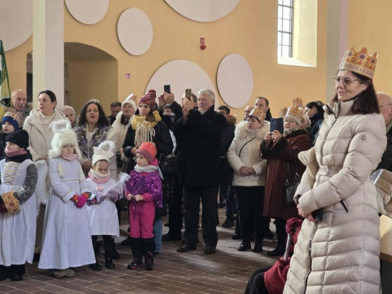 Orszak Trzech Króli i koncert kolęd w Złotym Stoku