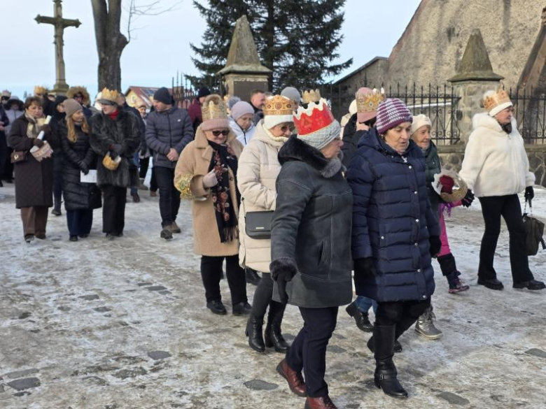 Orszak Trzech Króli i koncert kolęd w Złotym Stoku