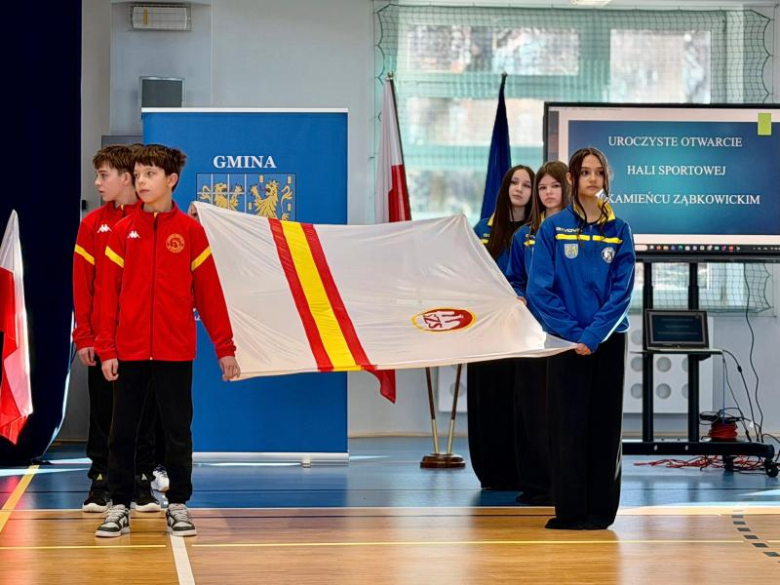 	Wyremontowana po powodzi hala sportowa w Kamieńcu Ząbkowickim oficjalnie otwarta