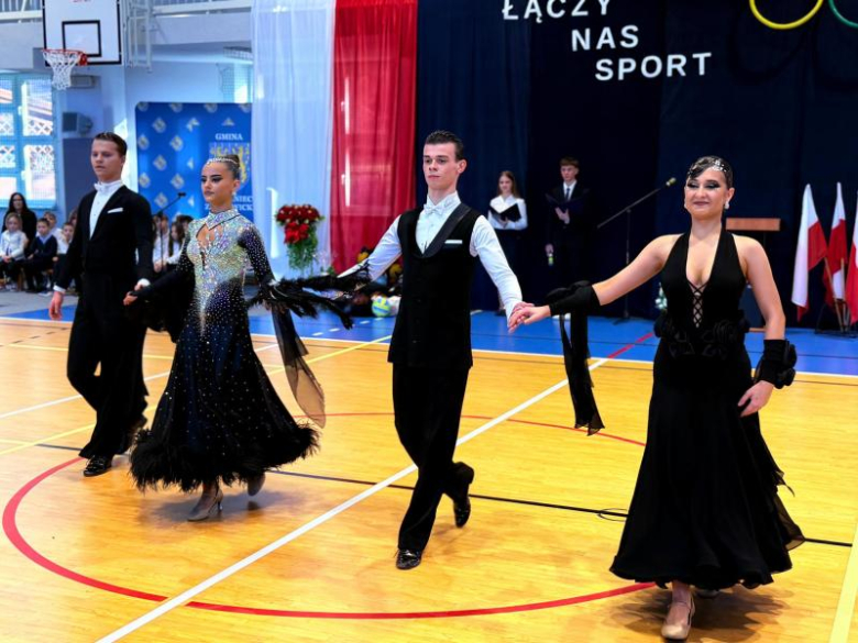 	Wyremontowana po powodzi hala sportowa w Kamieńcu Ząbkowickim oficjalnie otwarta