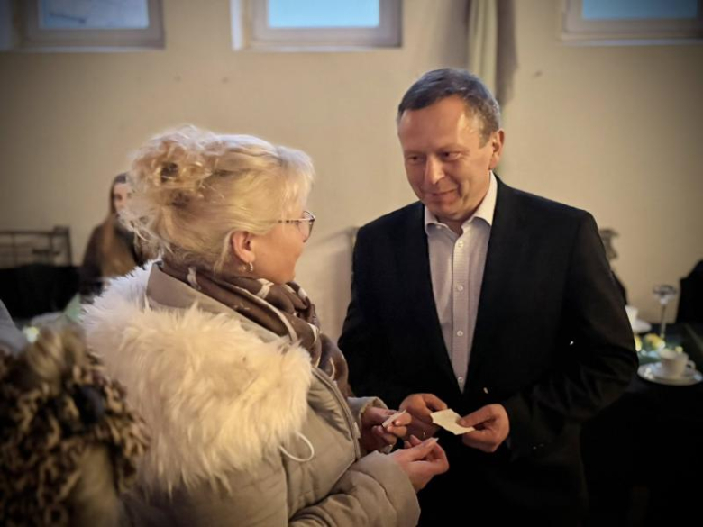 Przedstawienie jasełkowe dla babć i dziadków w Pomianowie Dolnym