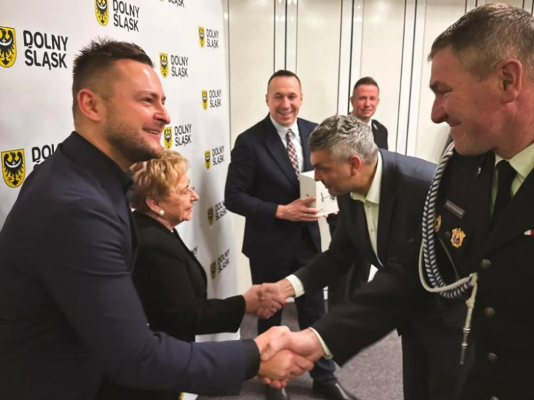 Dron dla OSP Tarnów. Druhowie przeszli już szkolenie z jego obsługi